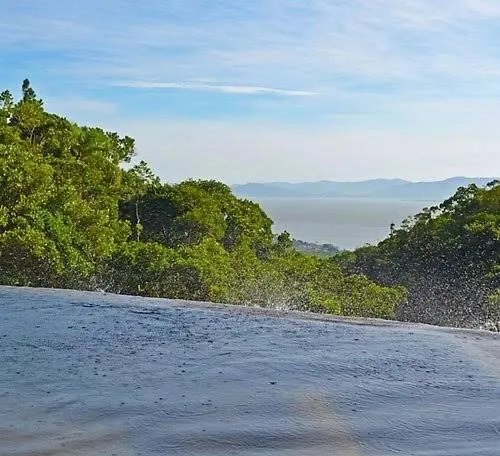 Paraiso A Beira Mar Palhoça 0*,  Brazílie